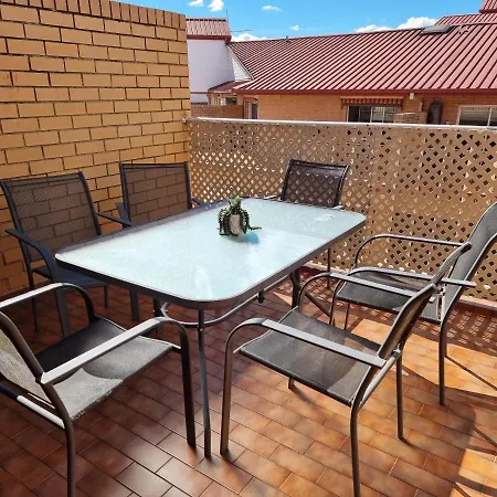 Tuggeranong Short Stay #10C - Sleeps 6 Canberra Exterior photo